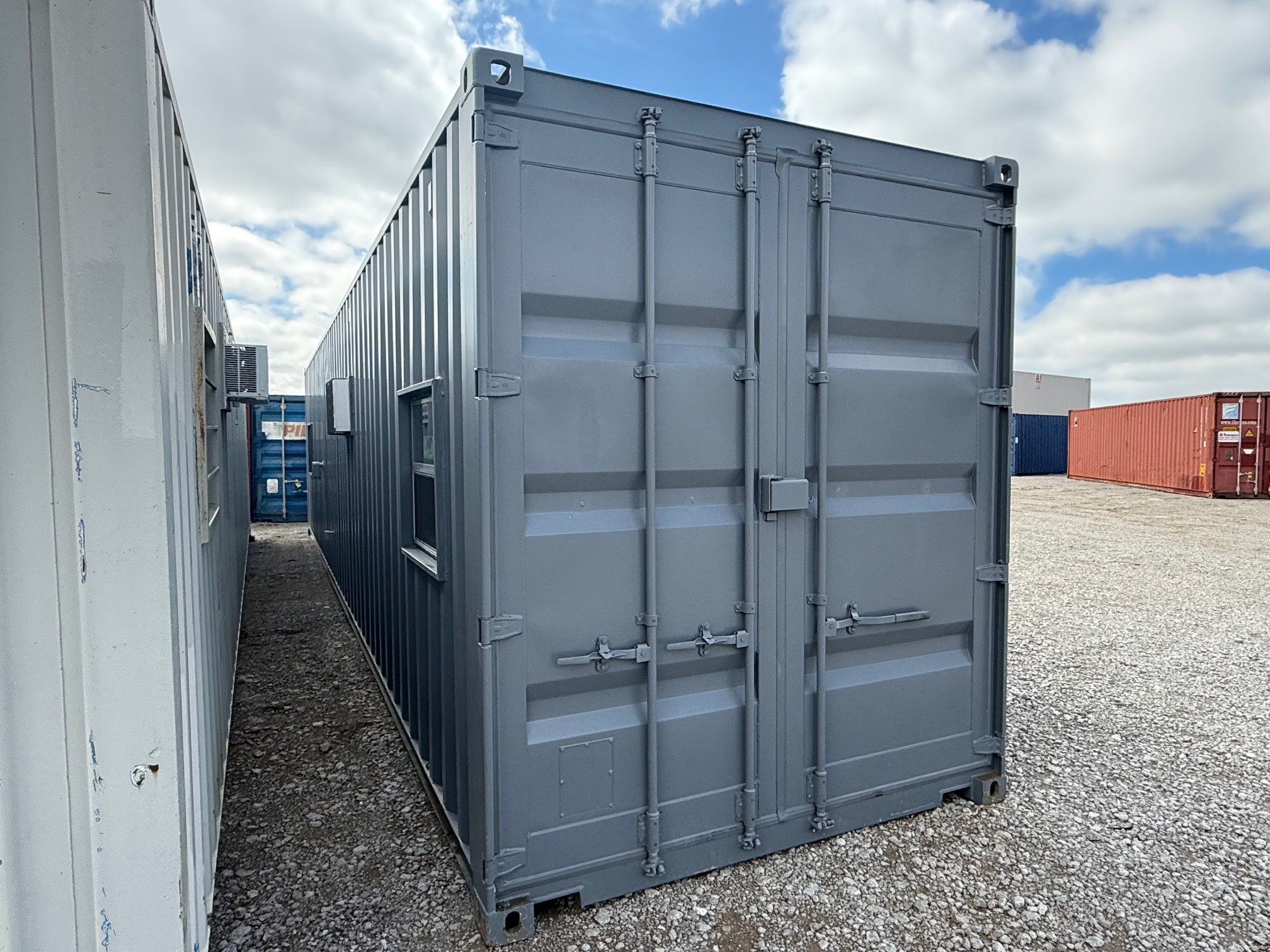 New 40-40 Office 2